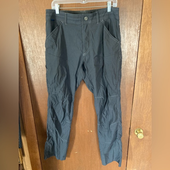 Kuhl Pants Kuhl Mens 34 X 32 Athletic Cargo Pants Black Poshmark